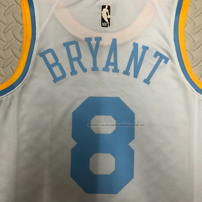 Camiseta Los Angeles Lakers Kobe Bryant NO 8 Classic 2022-23 Blanco